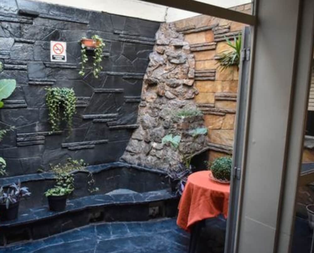 Фото Casi Guemes Hotel