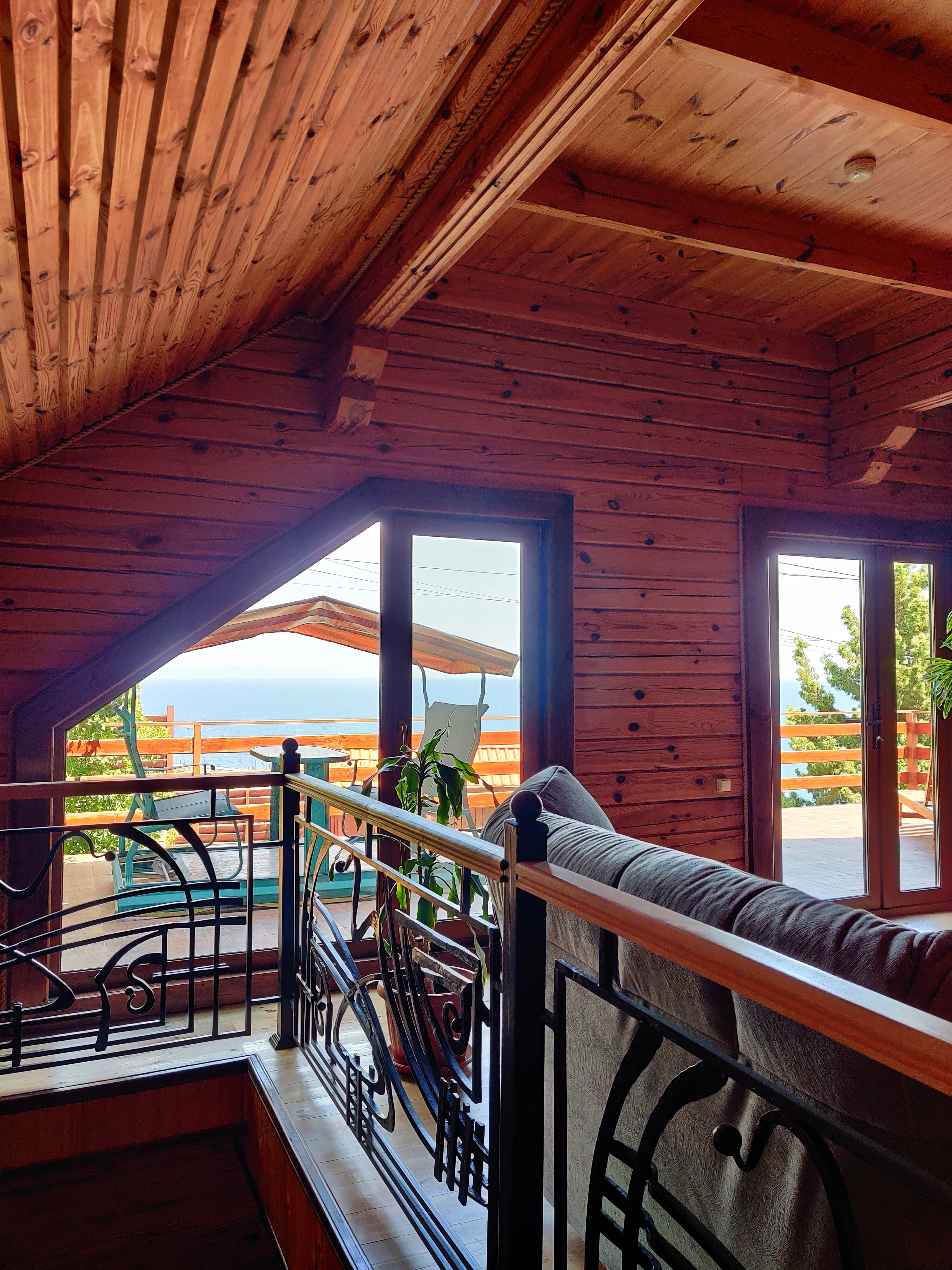 Фото Большой дом