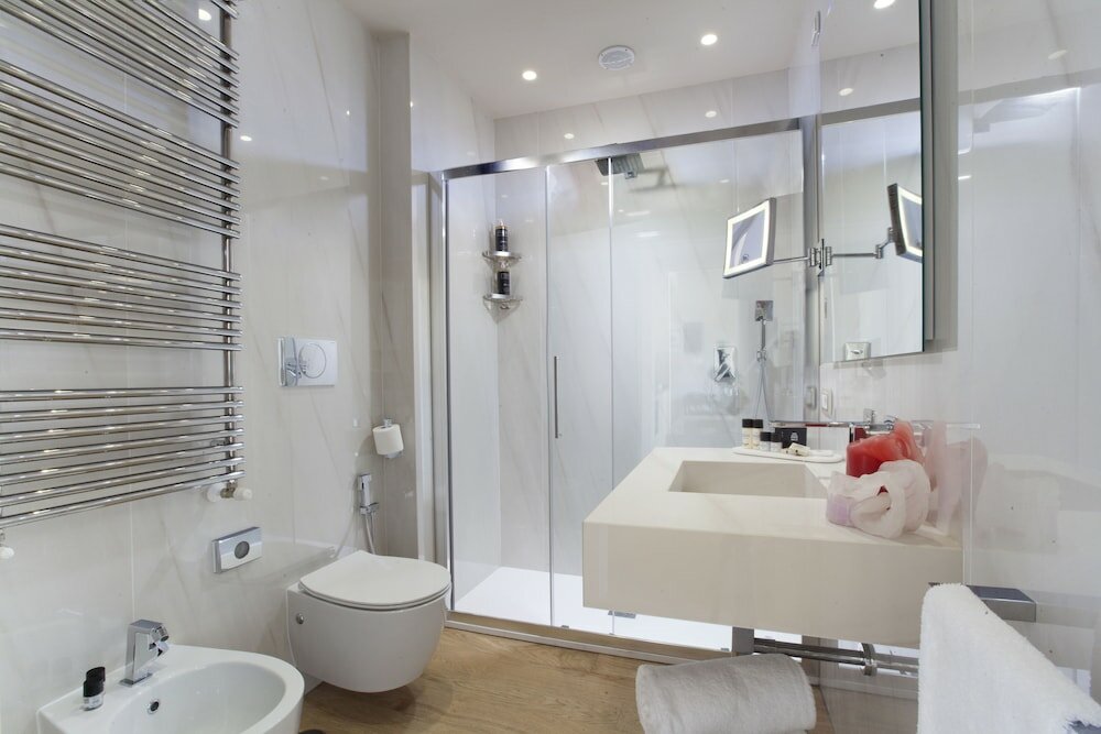 Фото Oriana Suites Verona