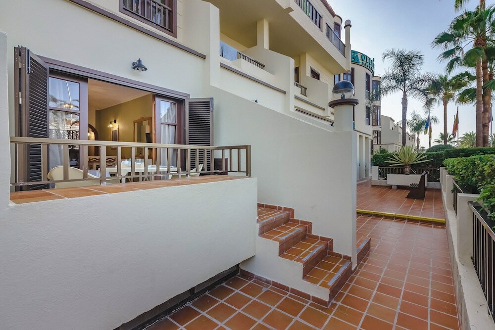 Фото Klayman Olivina Aparthotel