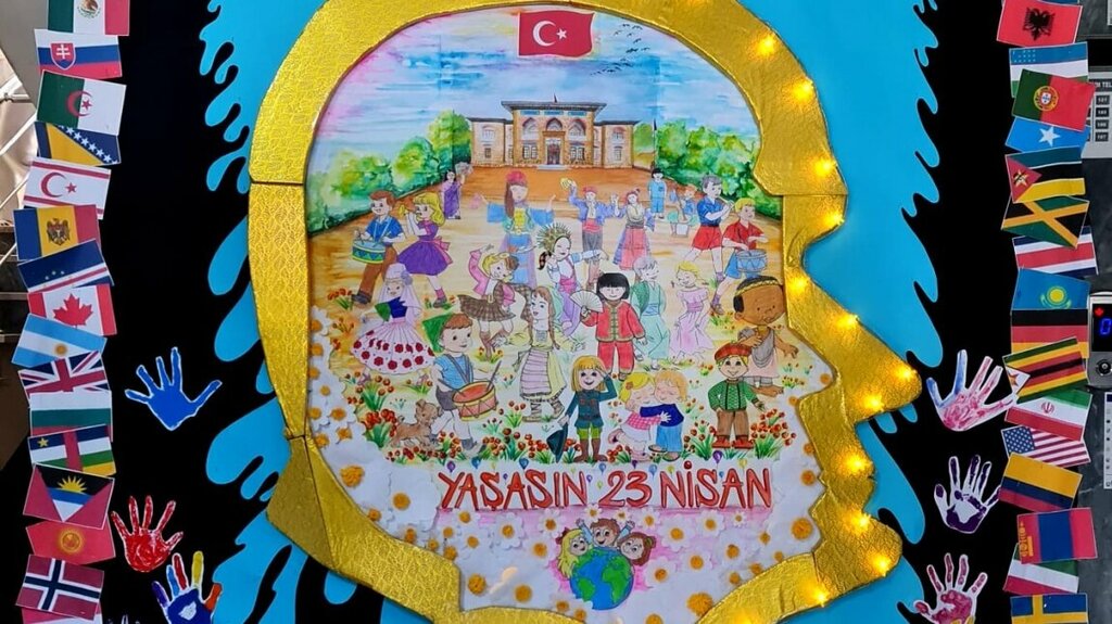 School Ataturk Middle School, Canakkale, photo