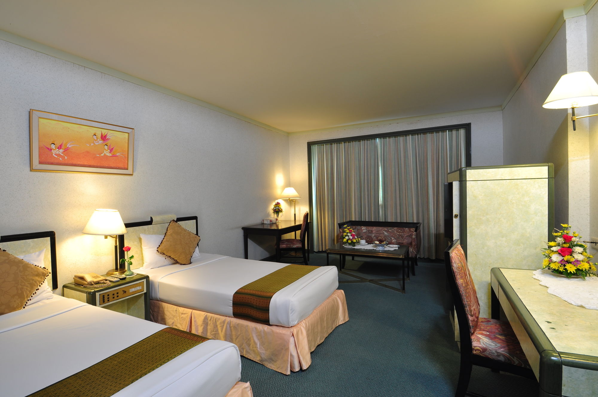 Фото BP Grand Tower Hotel