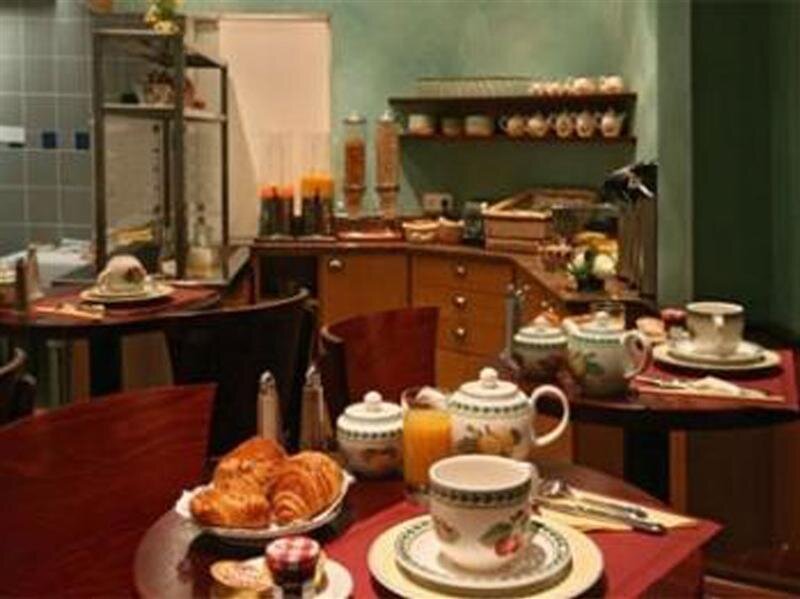 Фото Ibis Paris Gare du Nord TGV