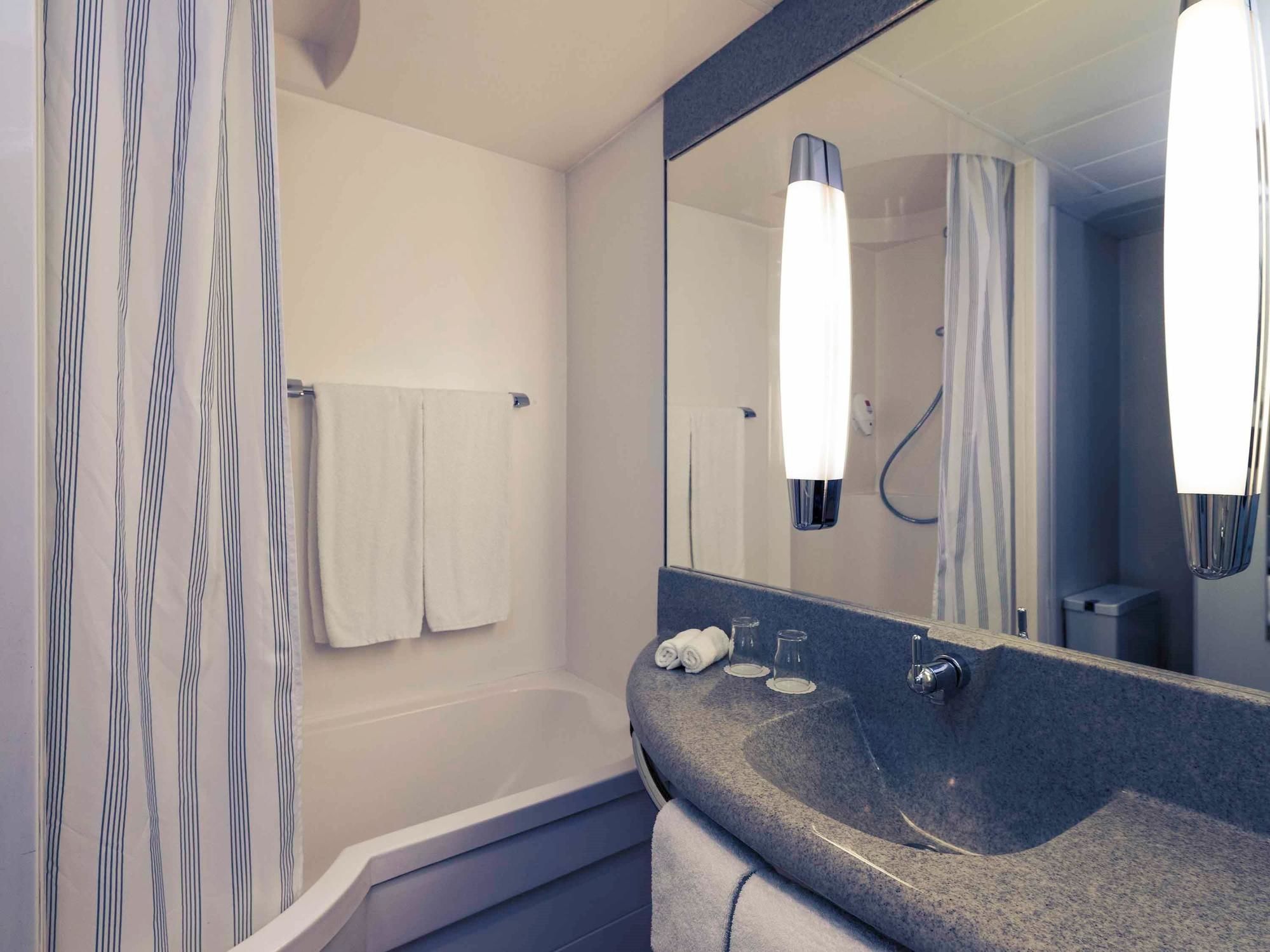 Фото Mercure Hotel Dusseldorf Sud