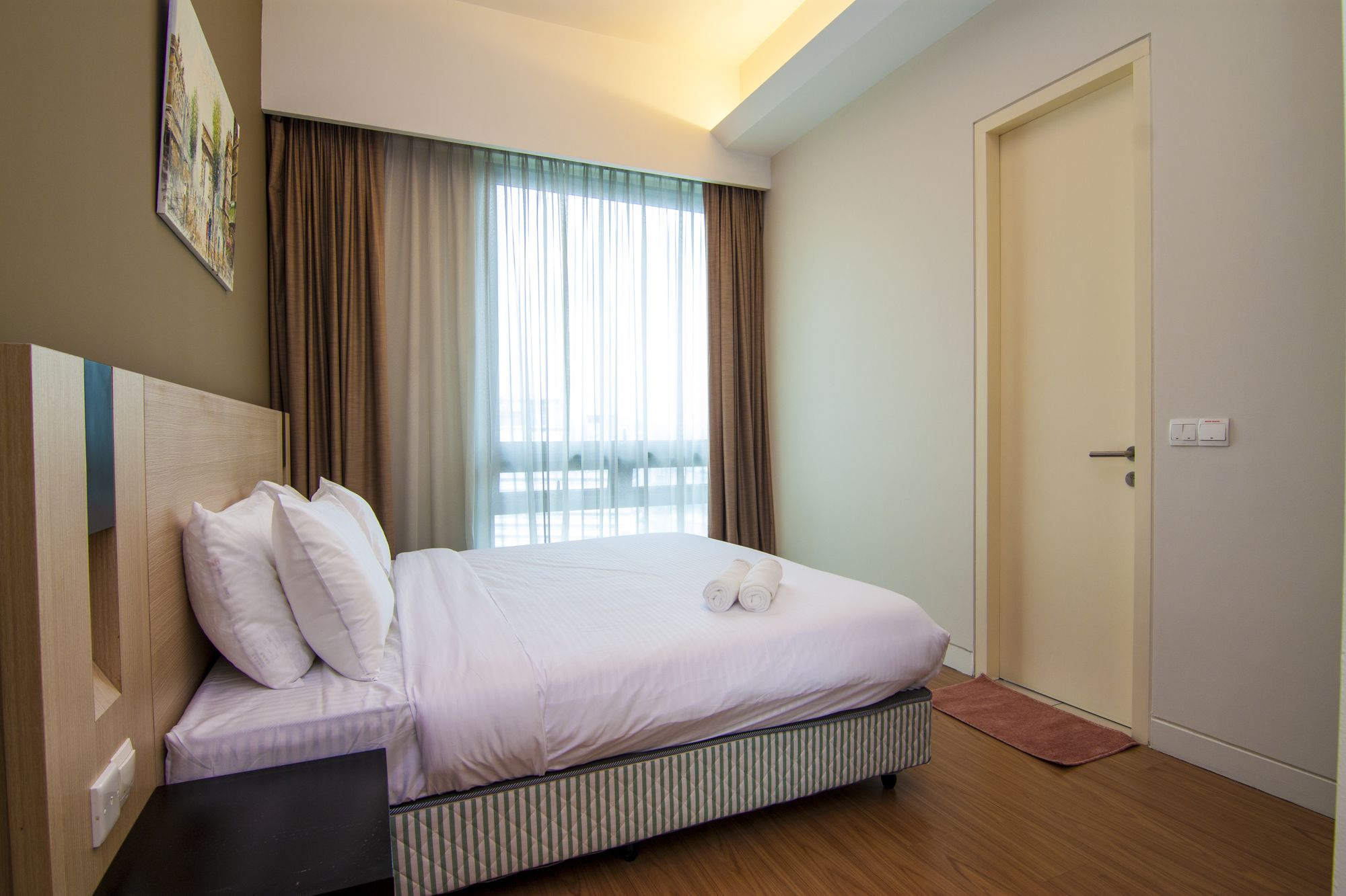 Фото Swiss Garden Residency 1