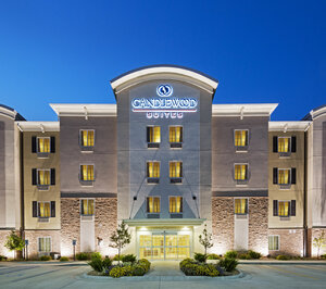 Гостиница Candlewood Suites Baton Rouge - College Drive, an Ihg Hotel