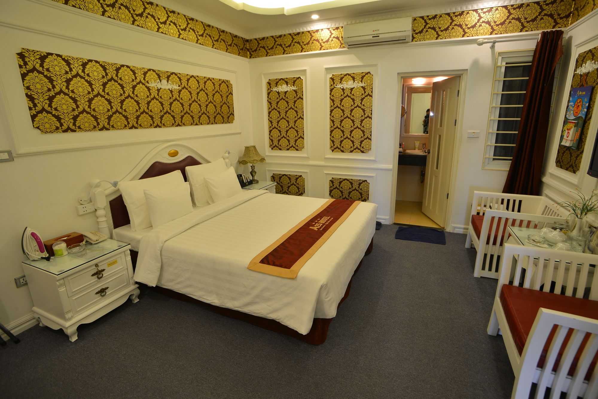 Фото A25 Hotel - Dich Vong Hau