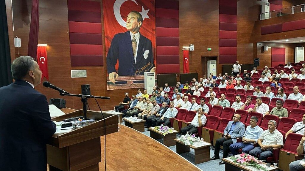 Government ministries, services Milli Egitim Ilce Mudurlugu, Kiziltepe, photo