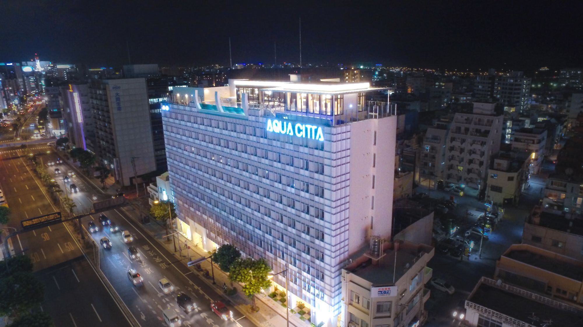 Фото Hotel Aqua Citta Naha