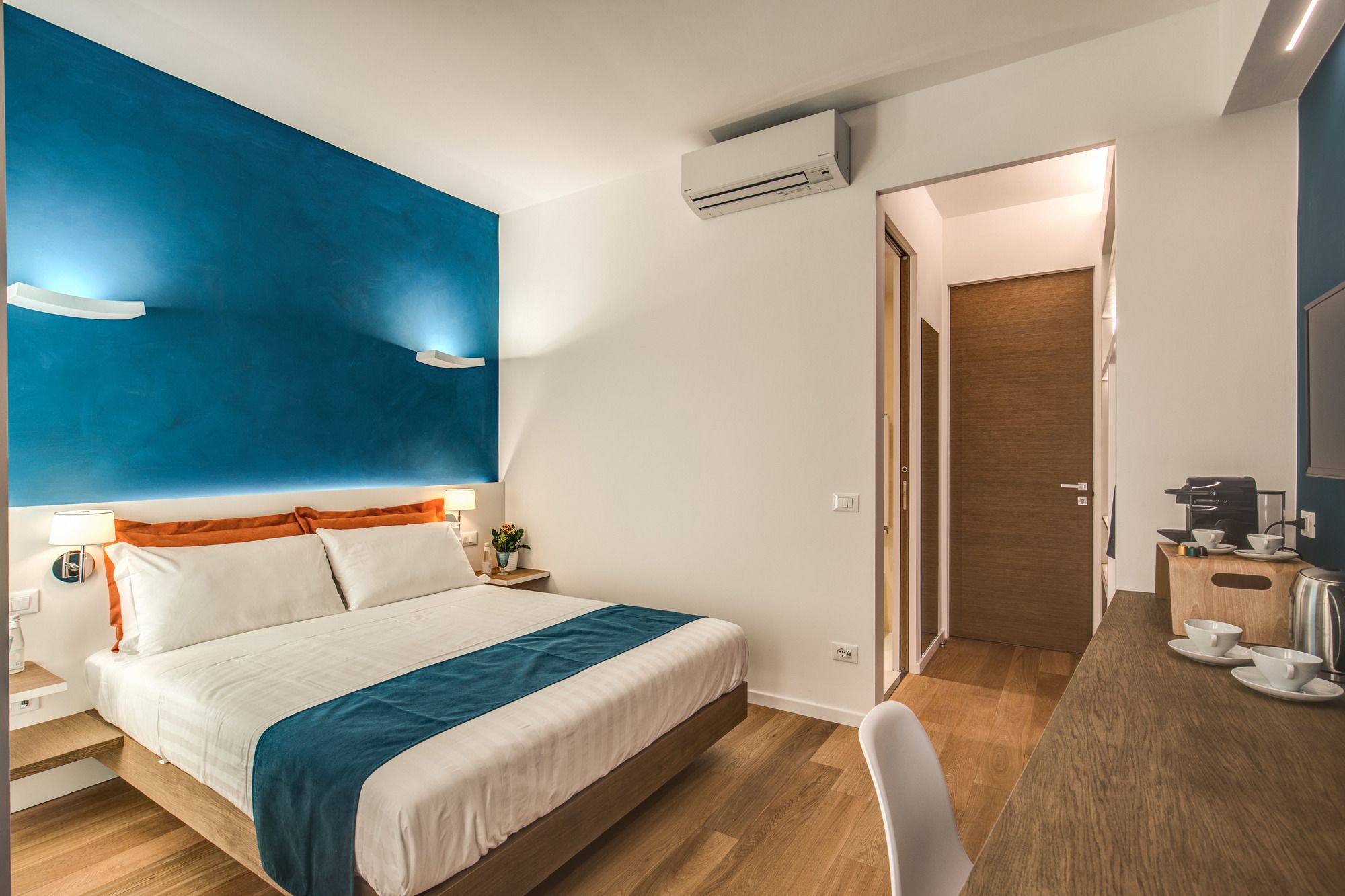 Фото Victor Boutique Hotel