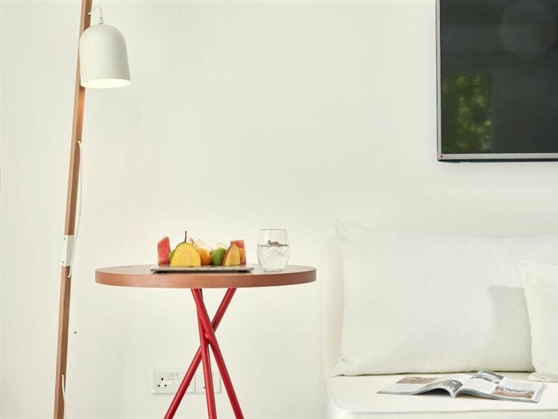 Фото So White Club Resort