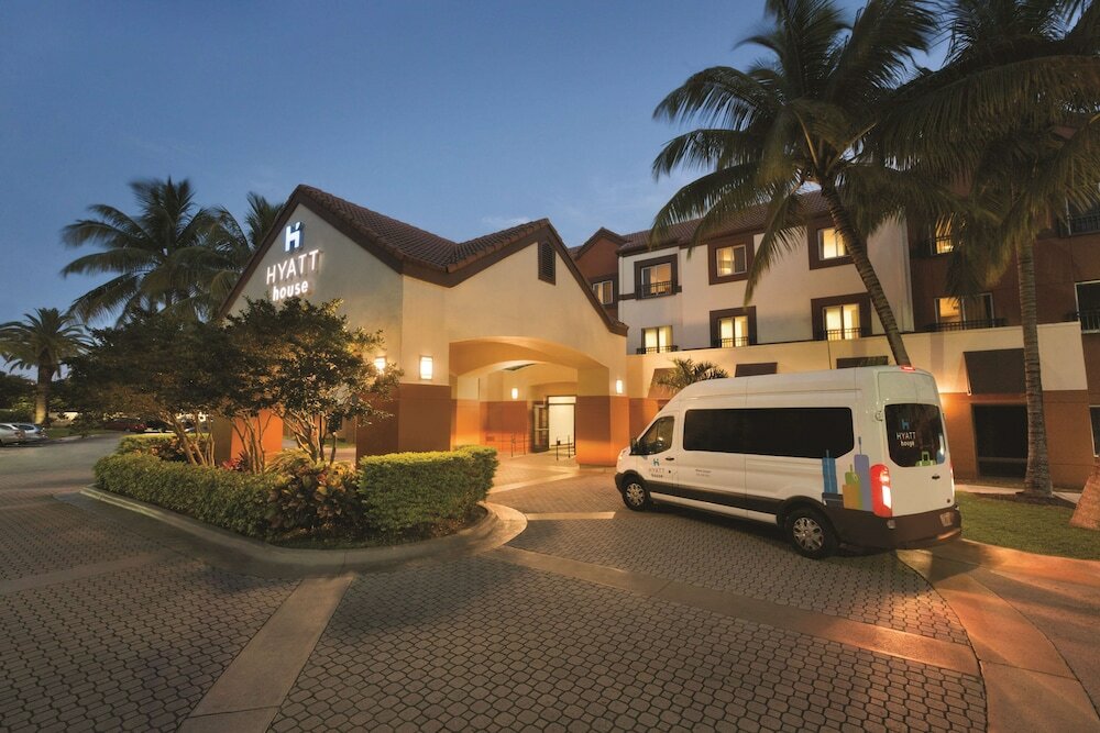 Фото Hyatt house Miami Airport