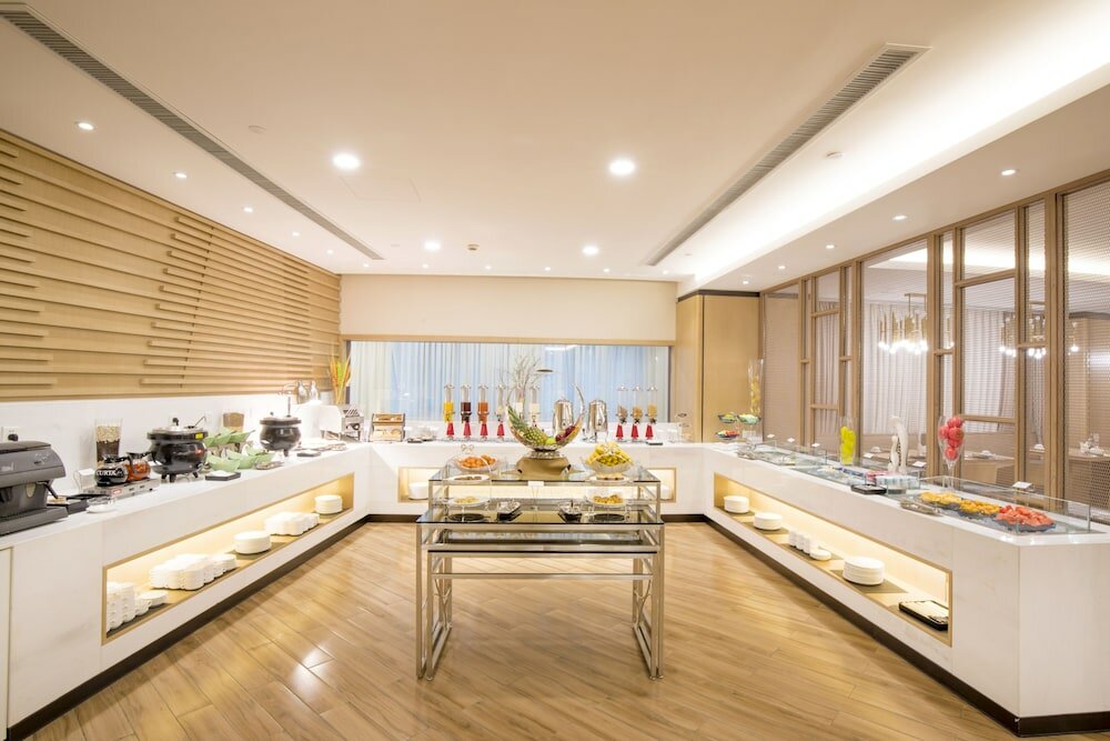 Фото Pine City Hotel