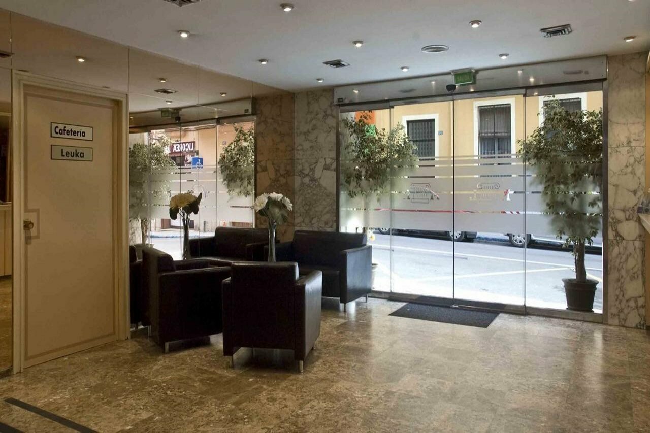 Фото Hotel Leuka