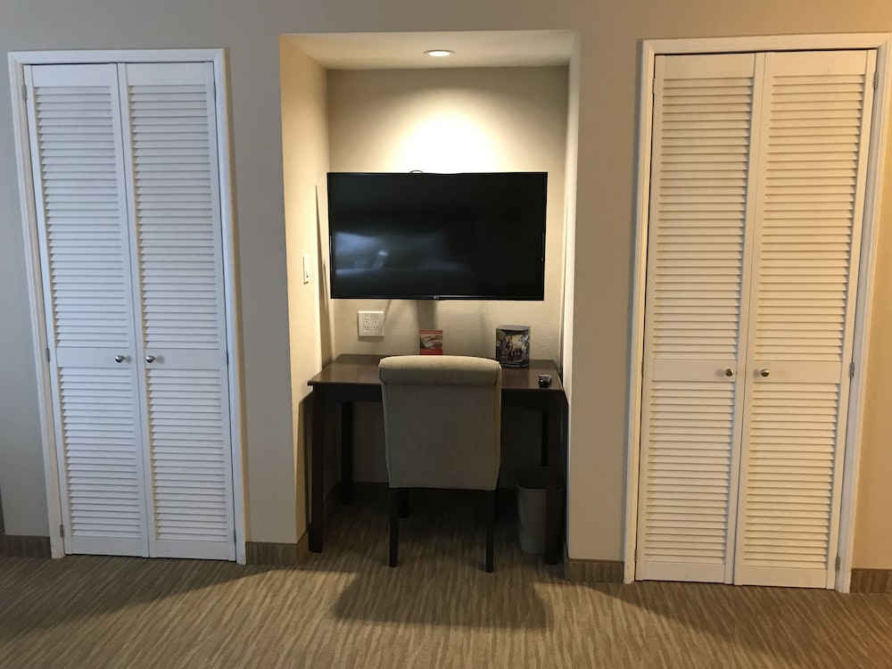 Фото Coast Anabelle Hotel