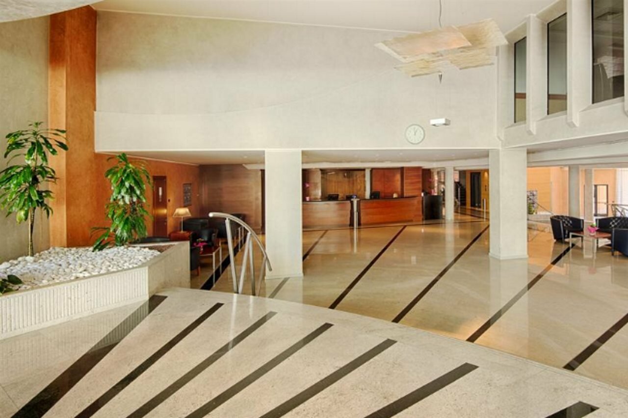 Фото NH Lecco Pontevecchio