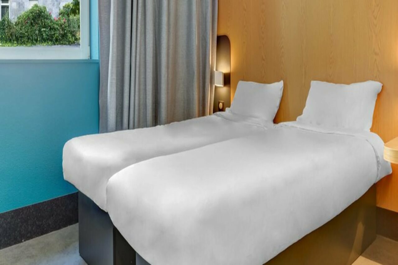 Фото B&b Hotel Reims Centre Gare