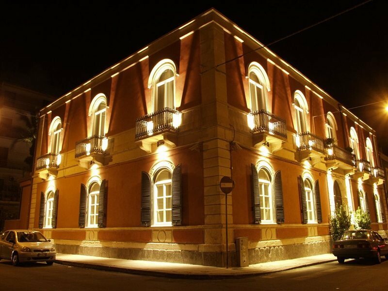 Фото 239423937680