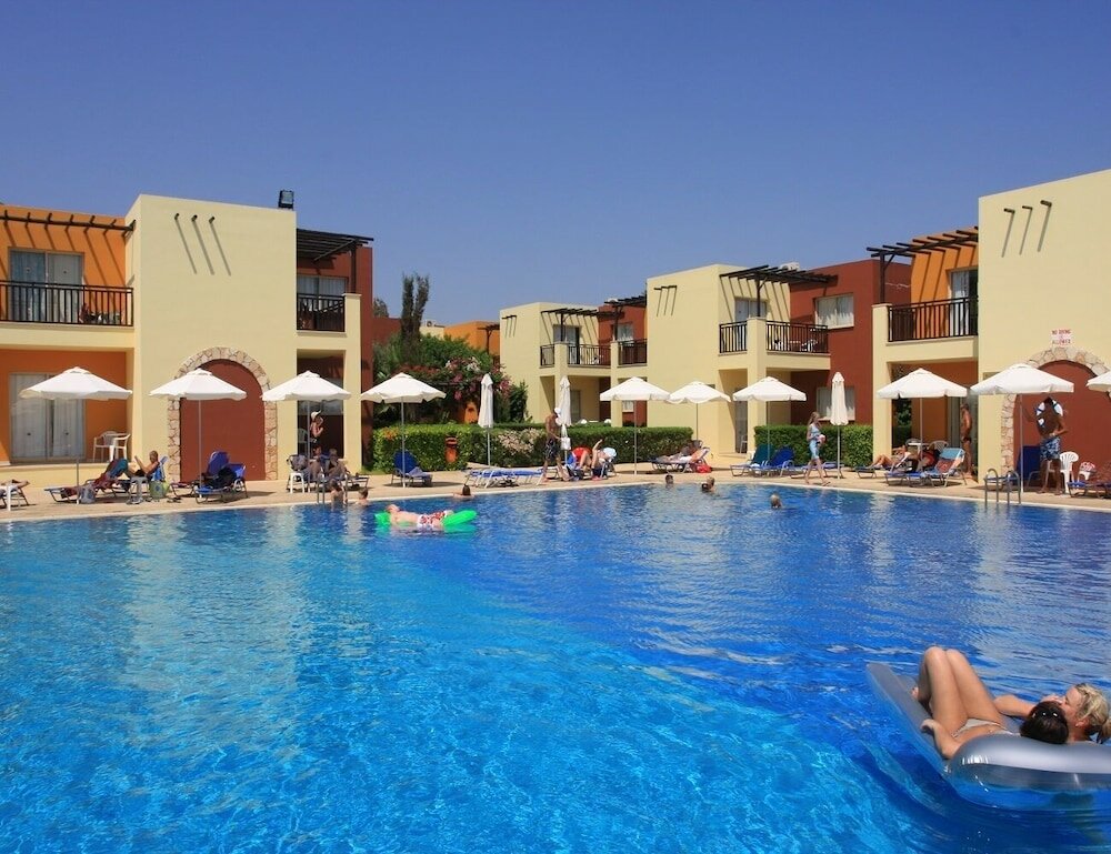 Фото Panas Holiday Village