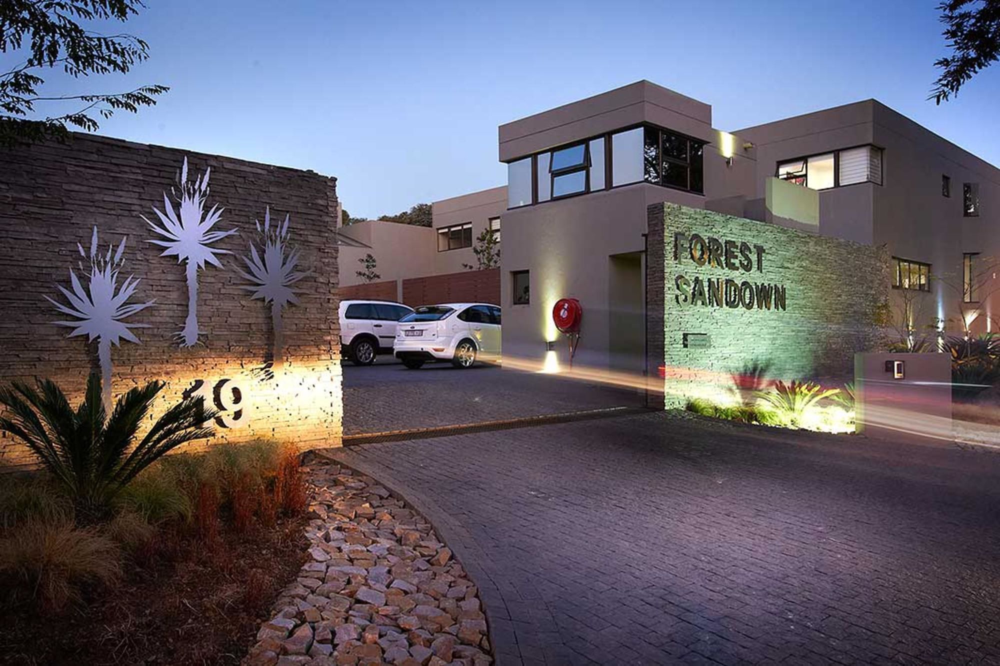 Фото Dynasty Forest Sandown Accommodation