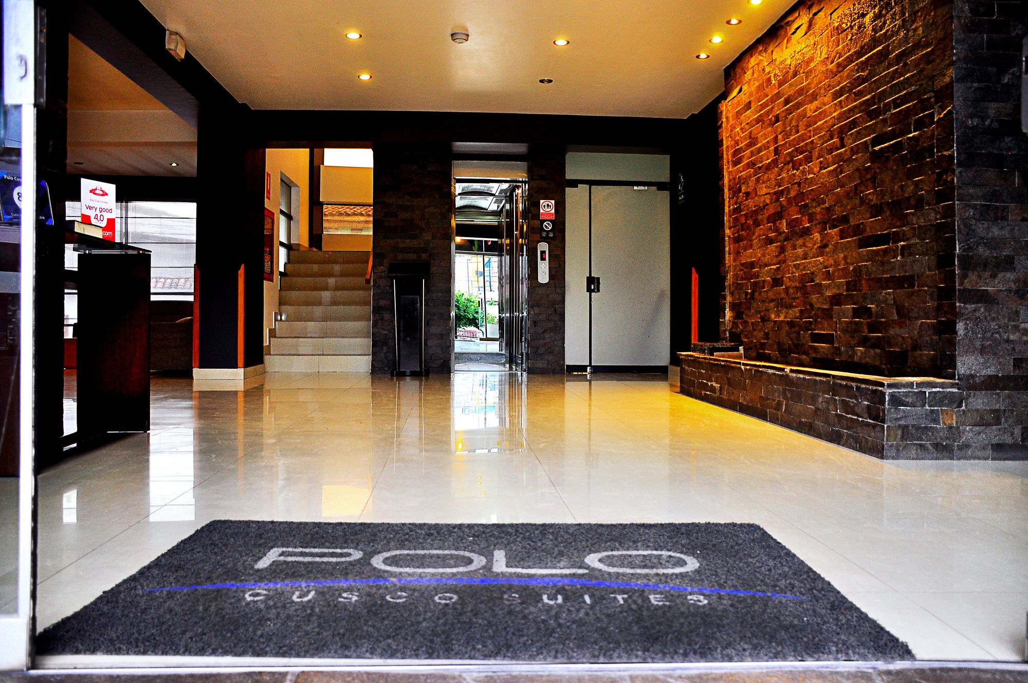 Фото Polo Cusco Suites