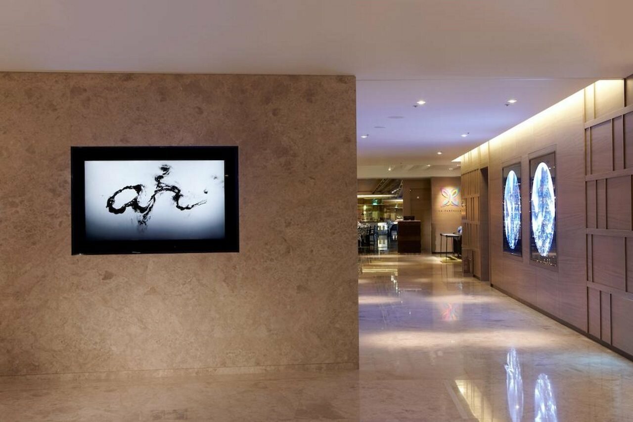 Фото Humble House Taipei, Curio Collection by Hilton