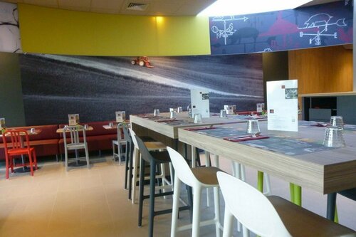 Гостиница ibis Marne la Vallée Noisy в Ганьи