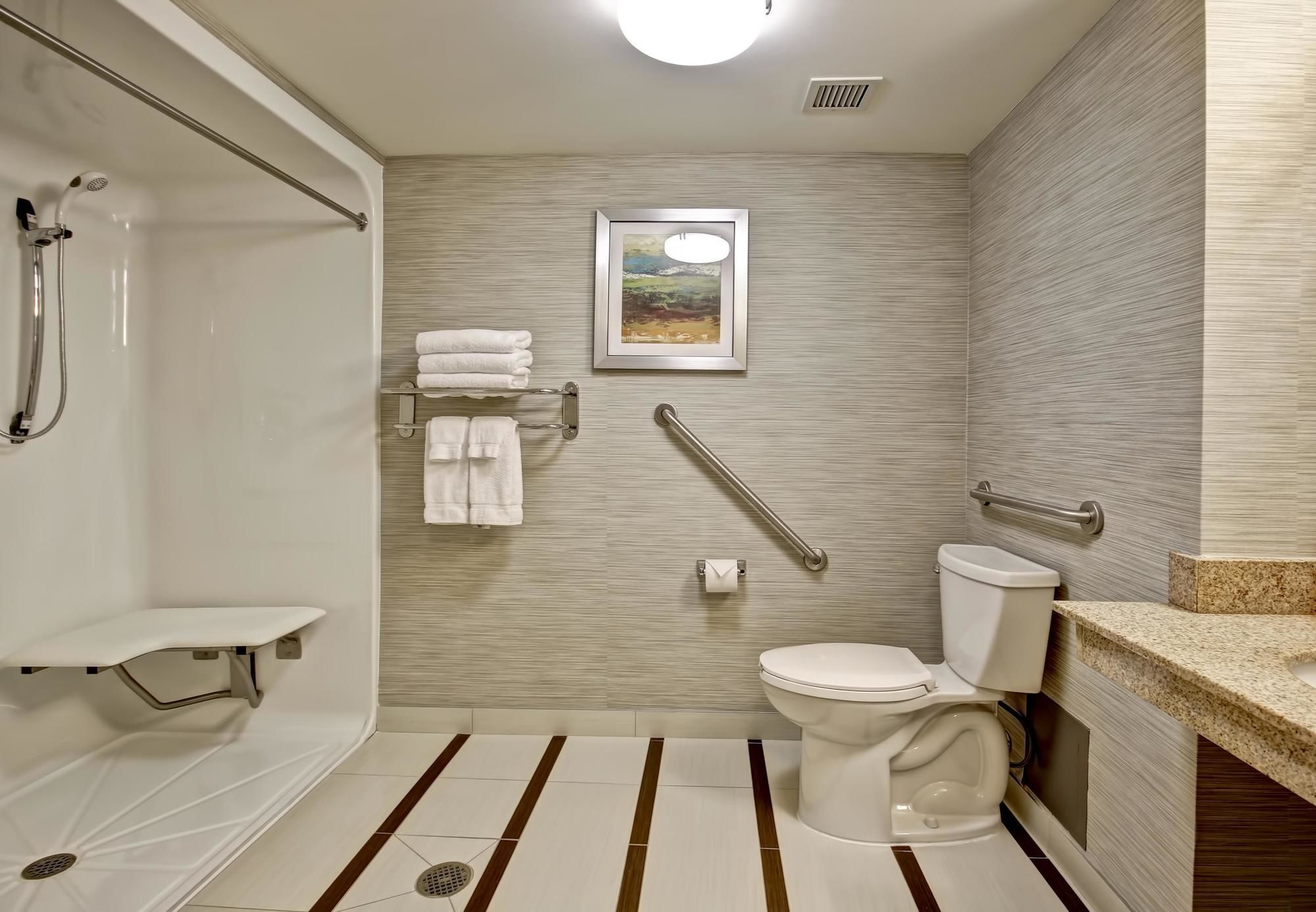 Фото Fairfield Inn & Suites by Marriott Guelph