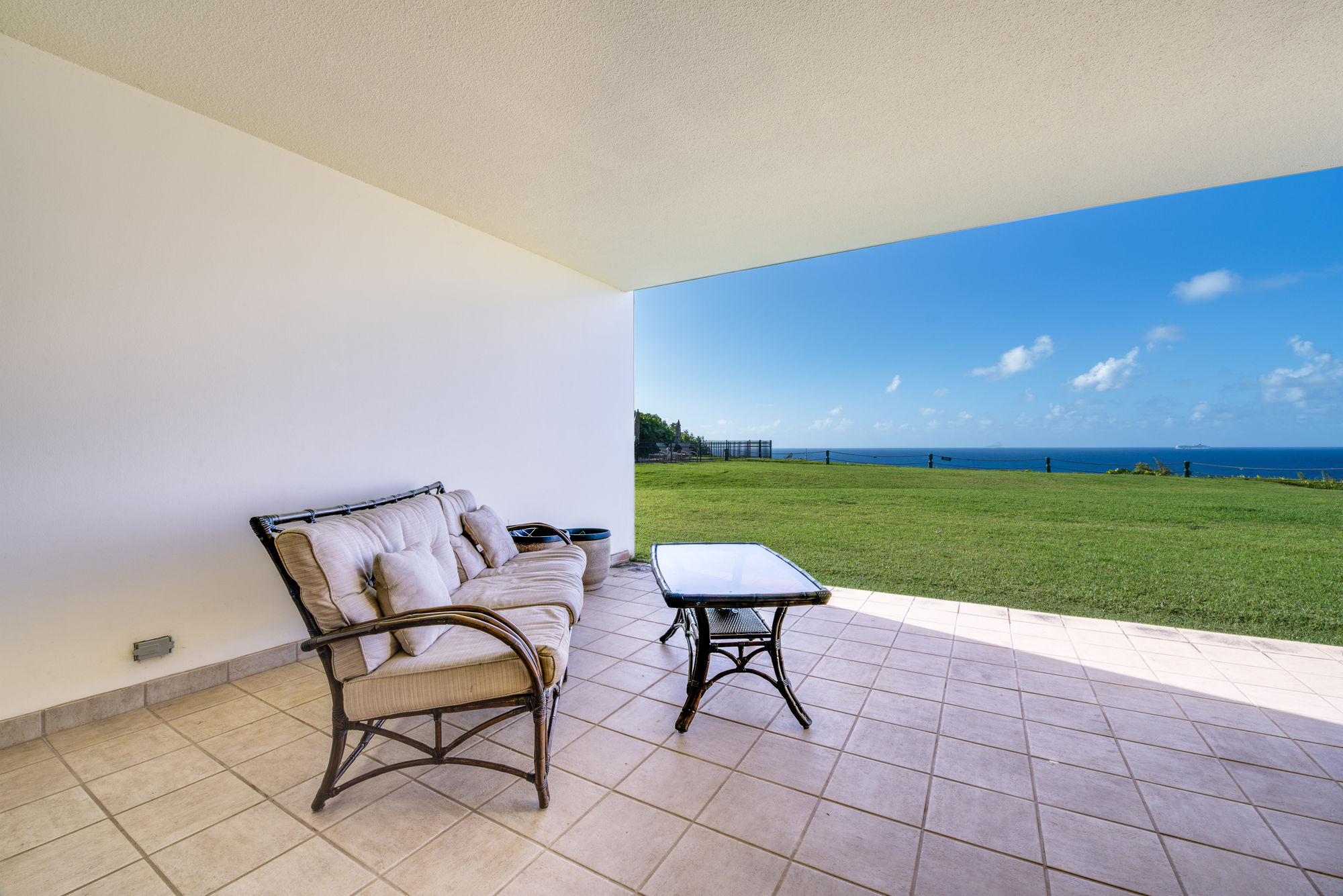 Фото Princeville Oceanfront Villas
