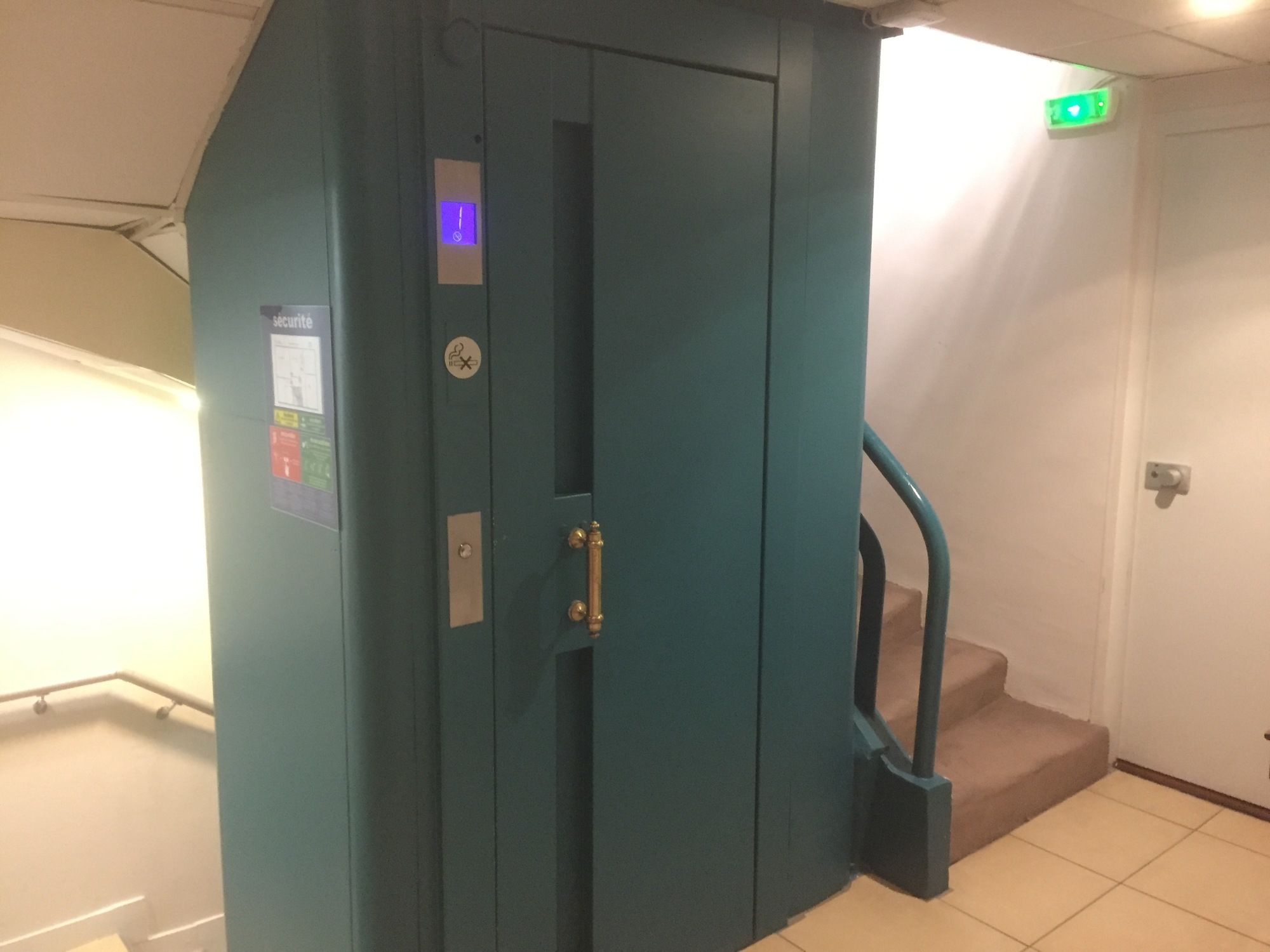 Фото Hotel Du Sud Vieux Port 