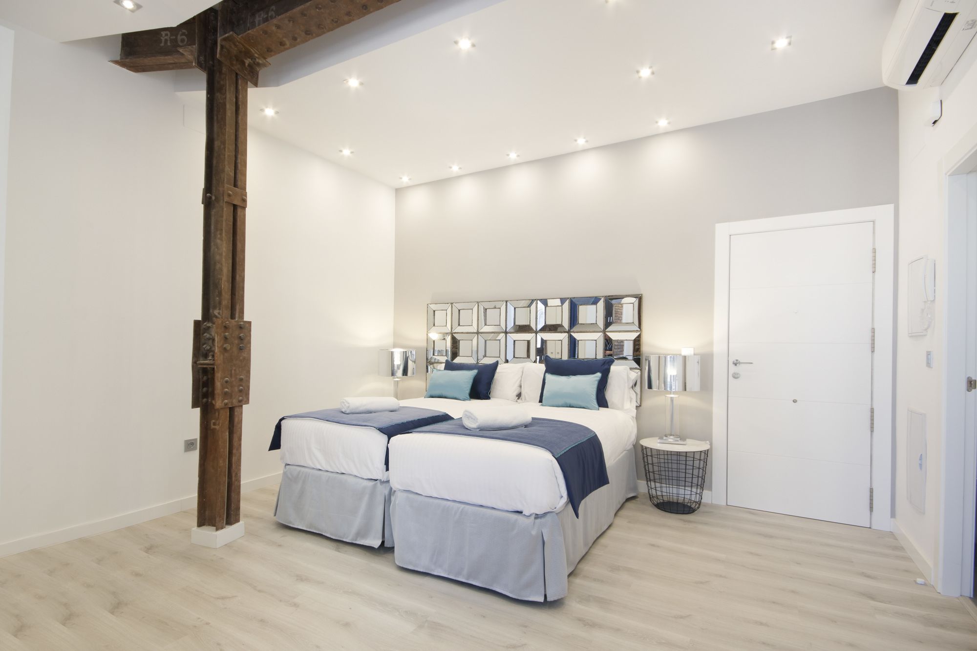 Фото Habitat Suites Gran VIA 17 Aptos