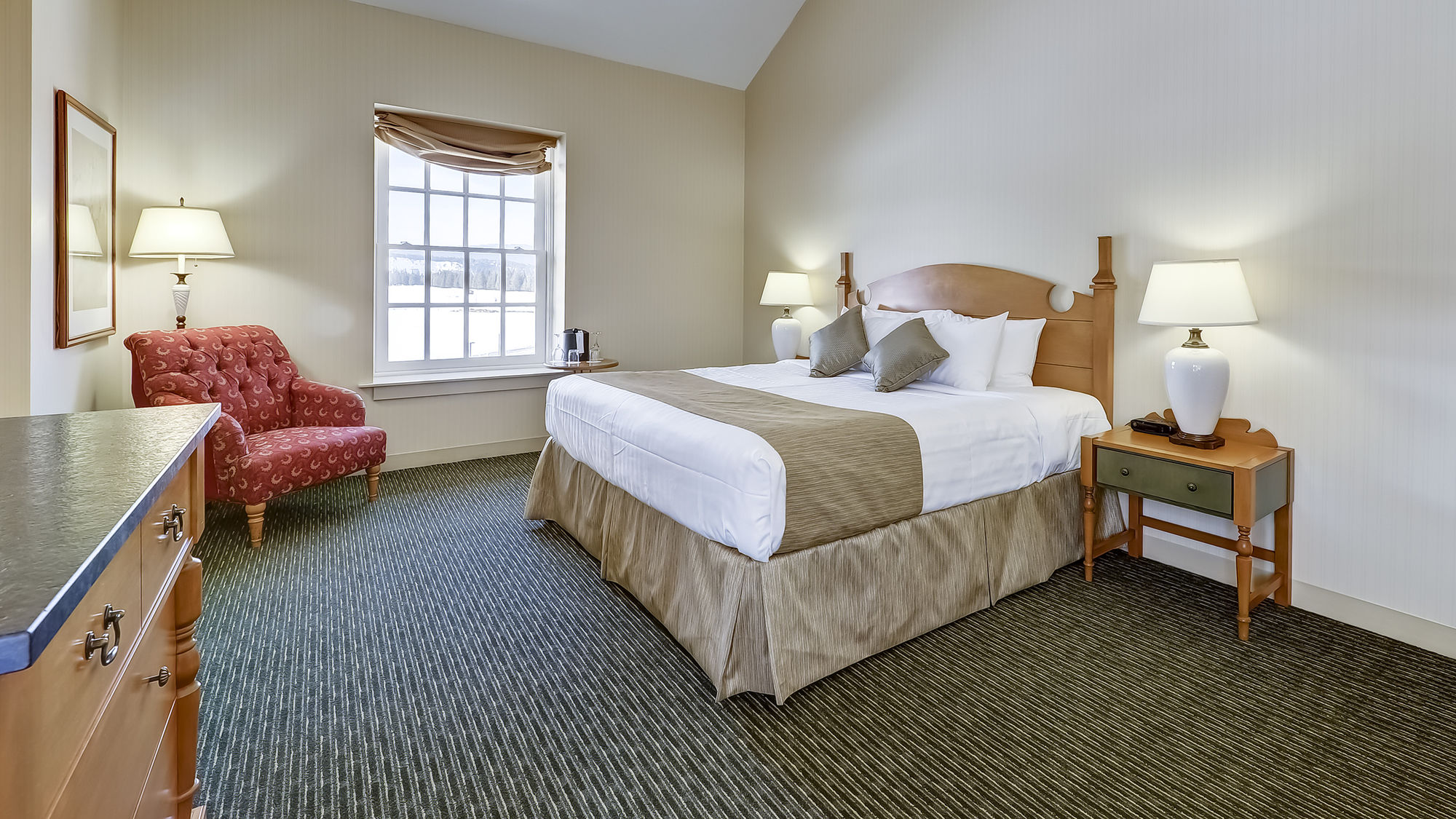 Фото St. Eugene Golf Resort & Casino