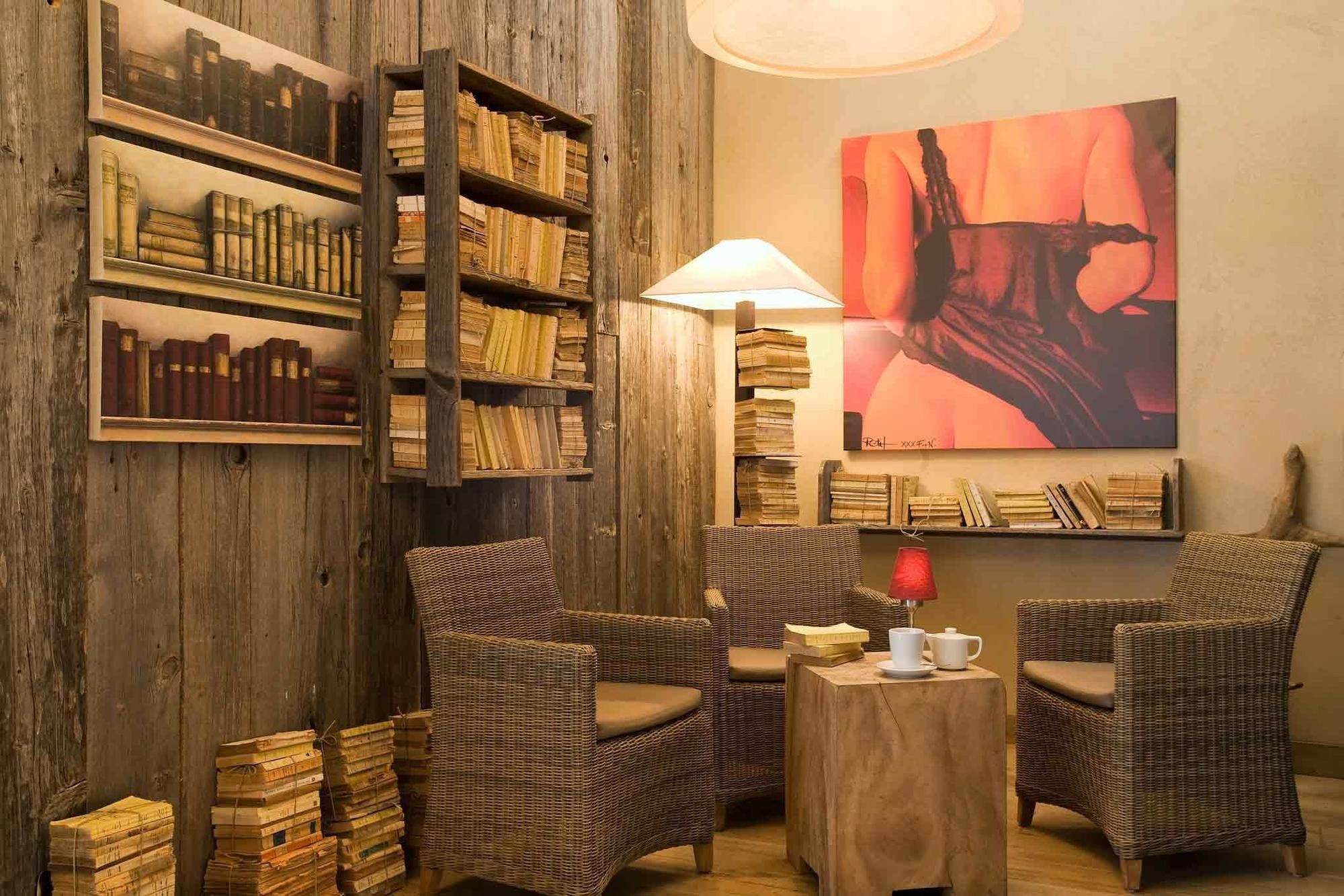 Фото Ibis Styles Cholet