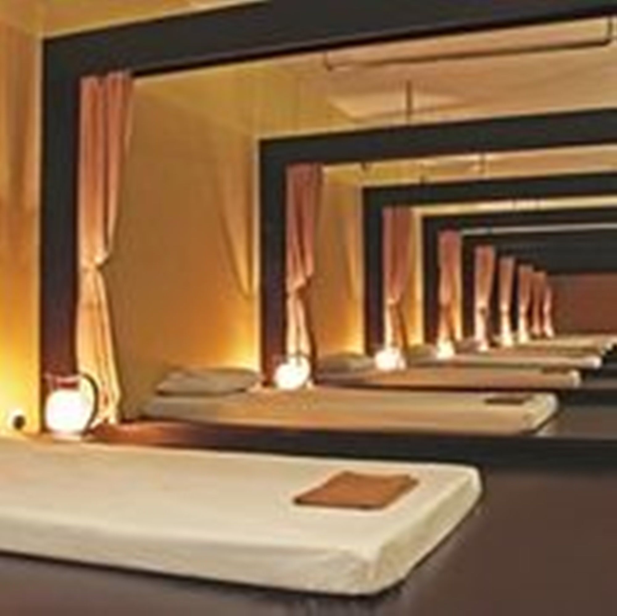 Фото Harmoni One Convention Hotel & Service Apartments