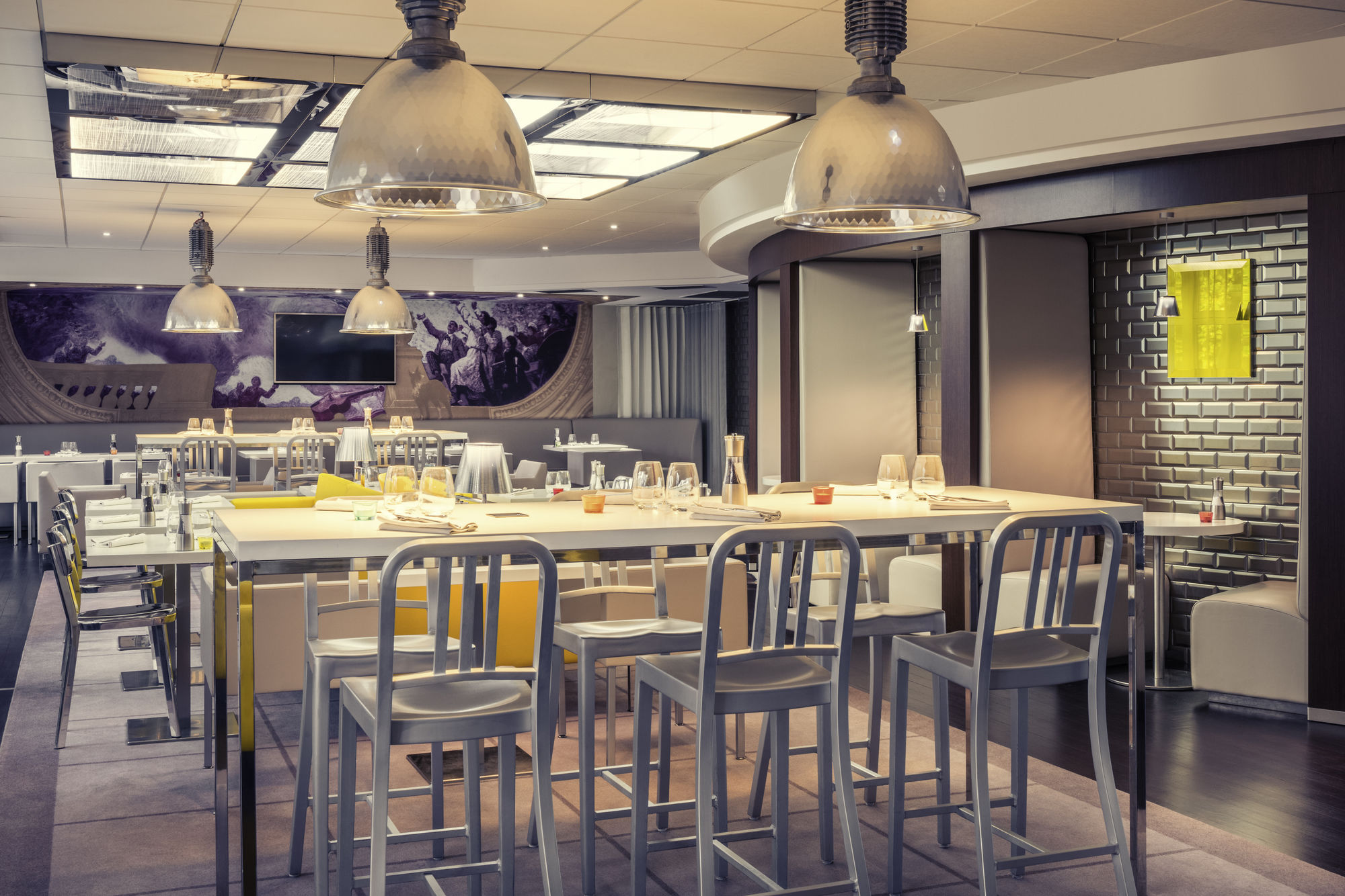 Фото Mercure Paris Massy Gare TGV