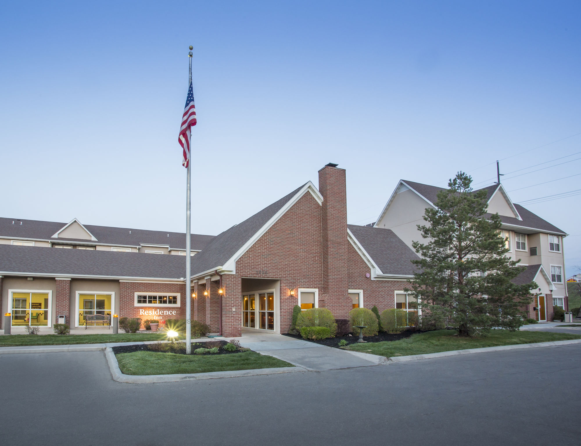 Фото Residence Inn by Marriott Topeka