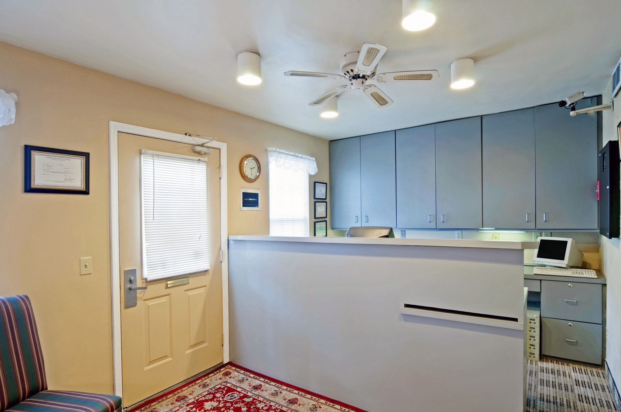 Фото Crossland Economy Studios - Kansas City - Lenexa - 95th St