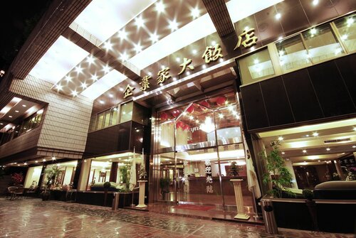 Гостиница Twinstar Hotel в Тайчжуне