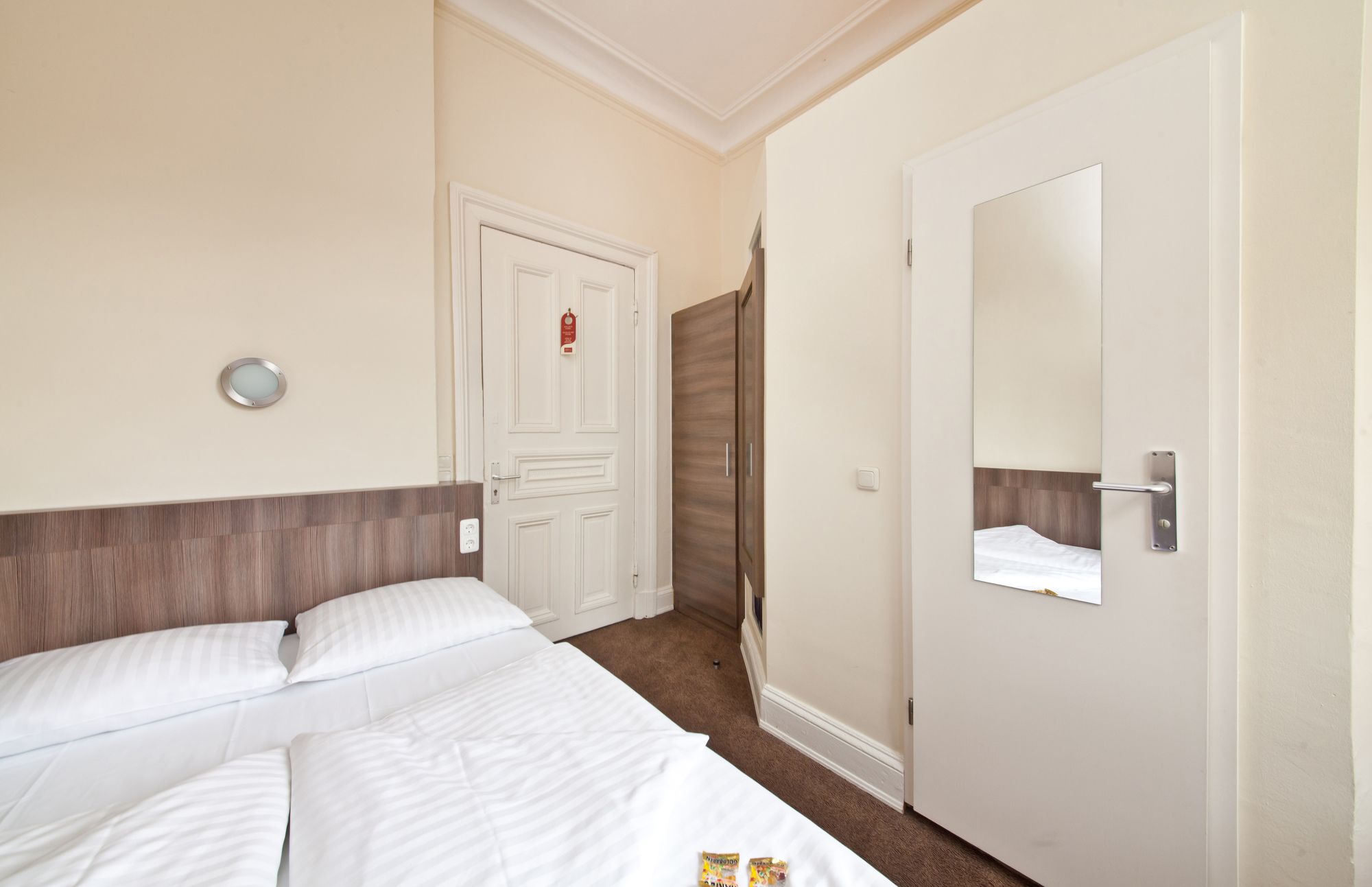 Фото Hotel Königshof Hamburg