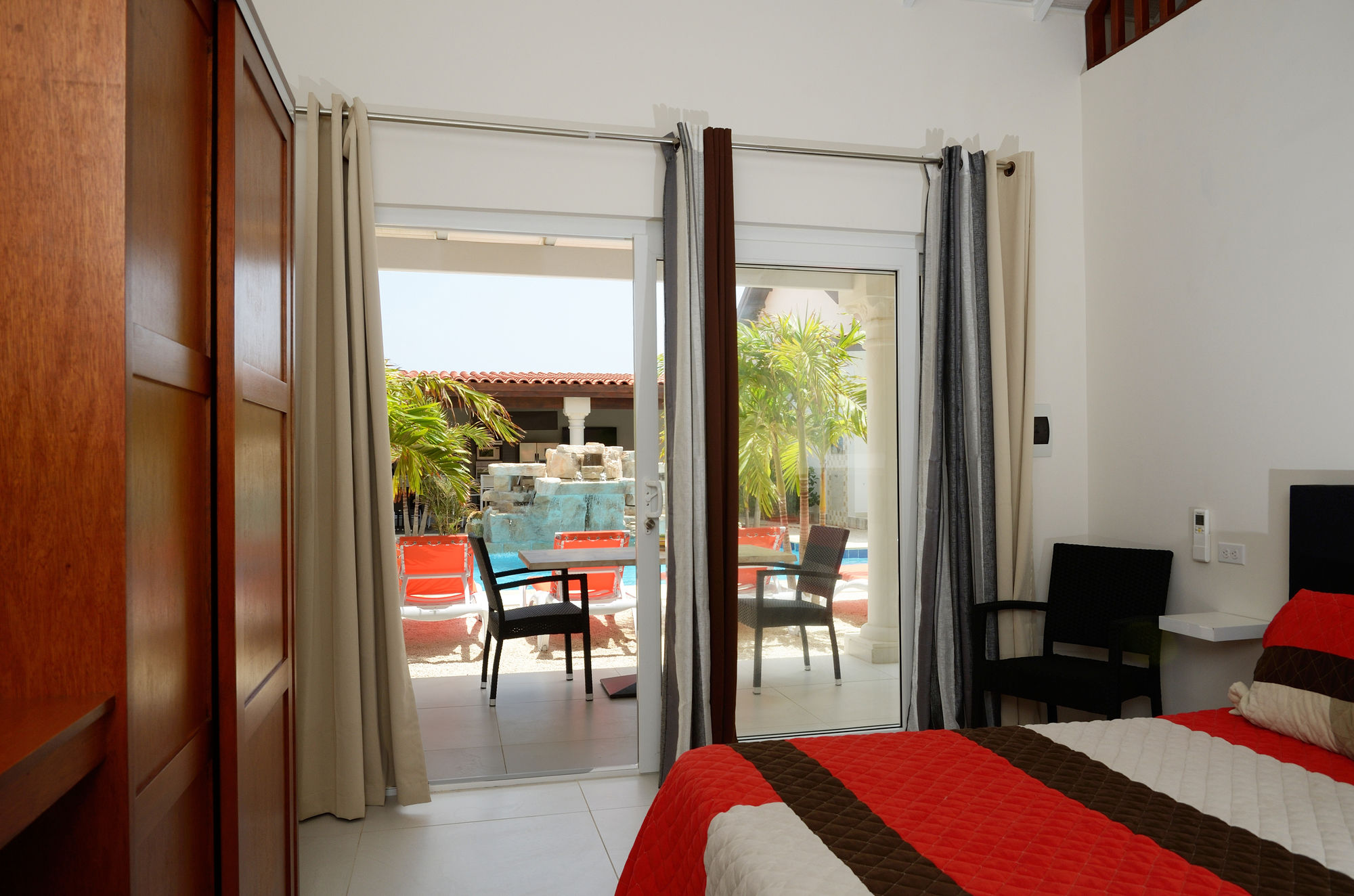 Фото Swiss Paradise Aruba