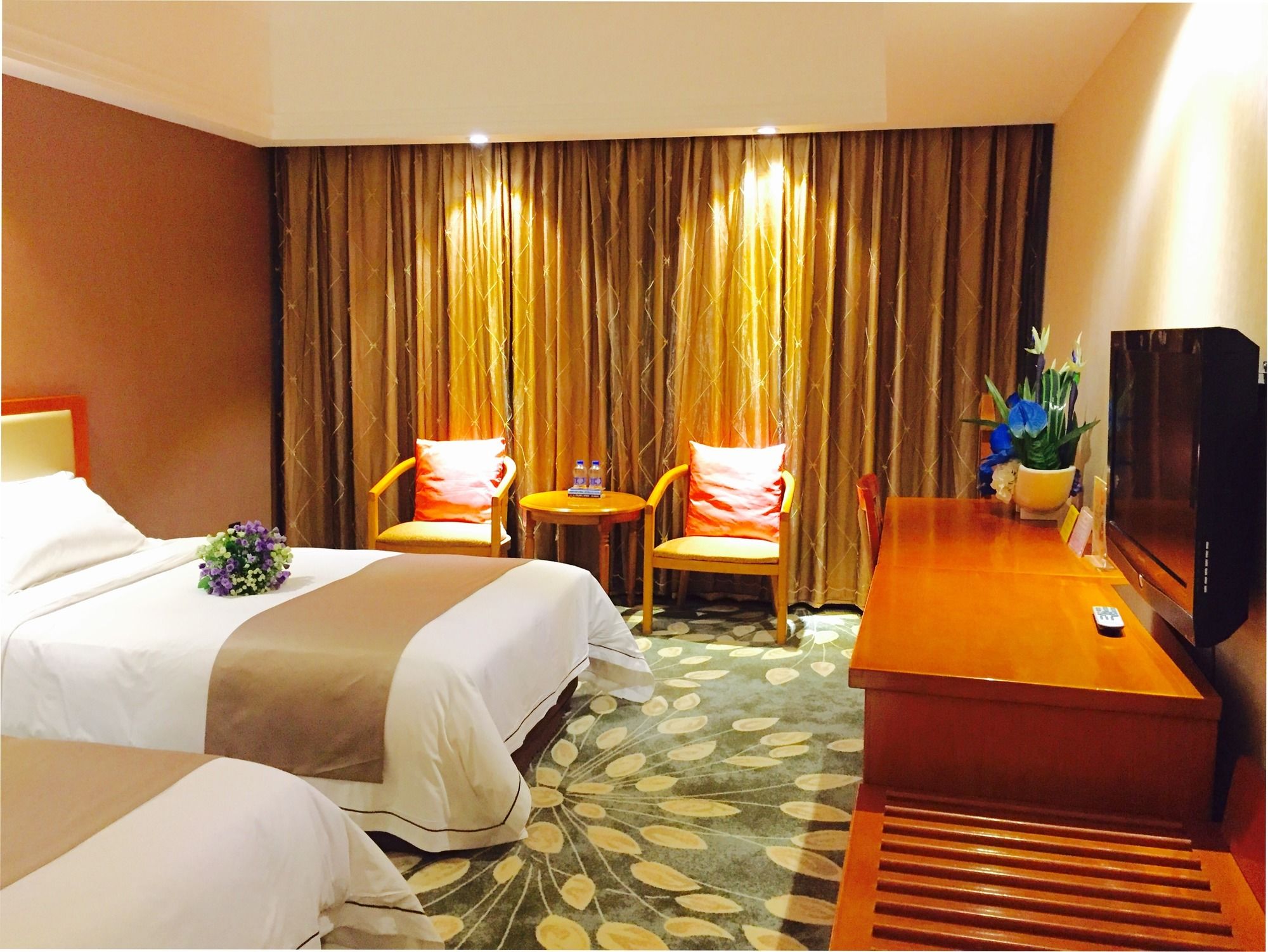 Фото Shenzhen Kaili Hotel