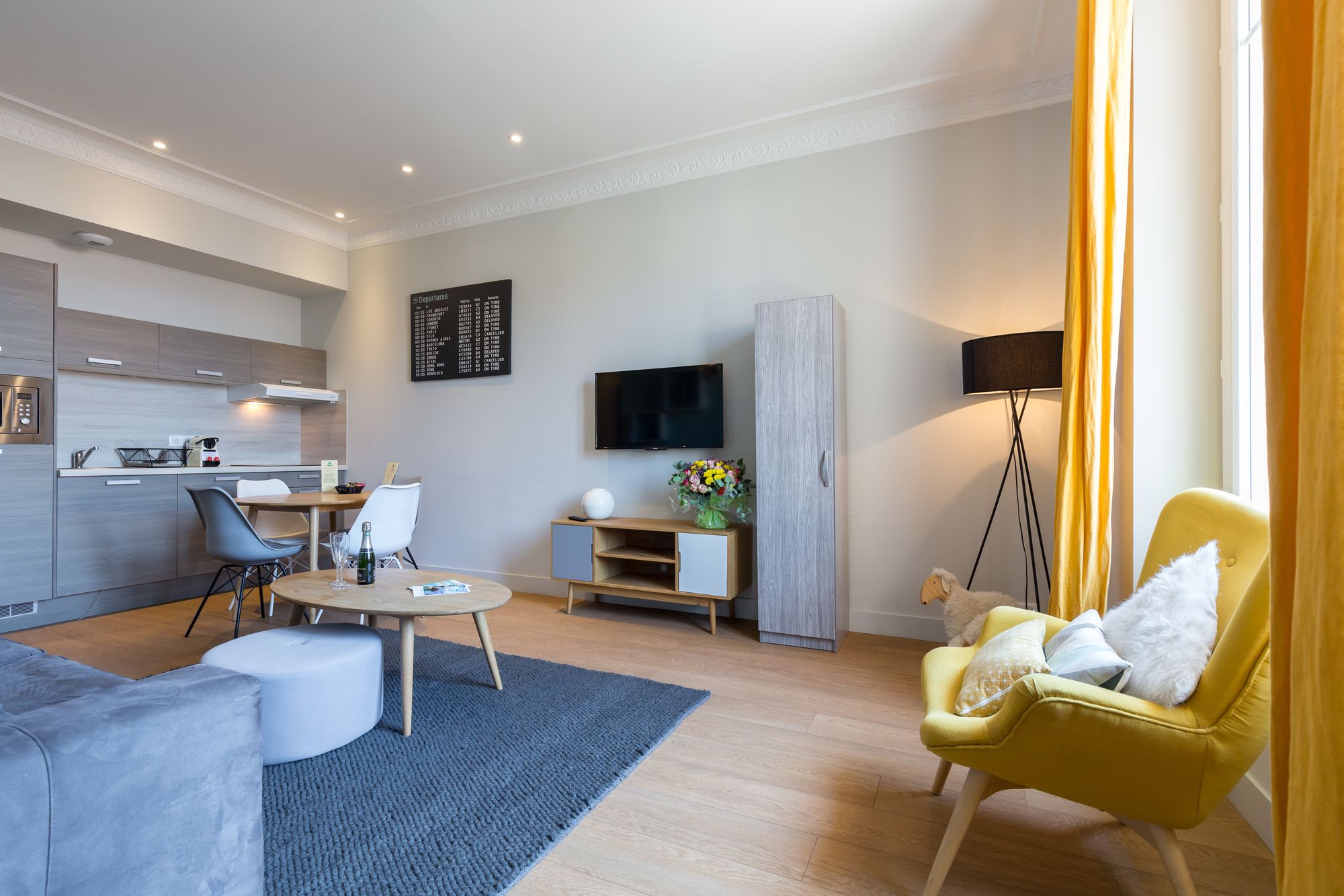 Фото Florella Jean Jaures