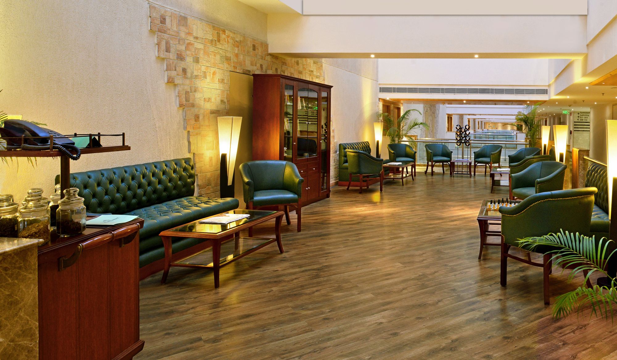 Фото Savoy Suites Manesar