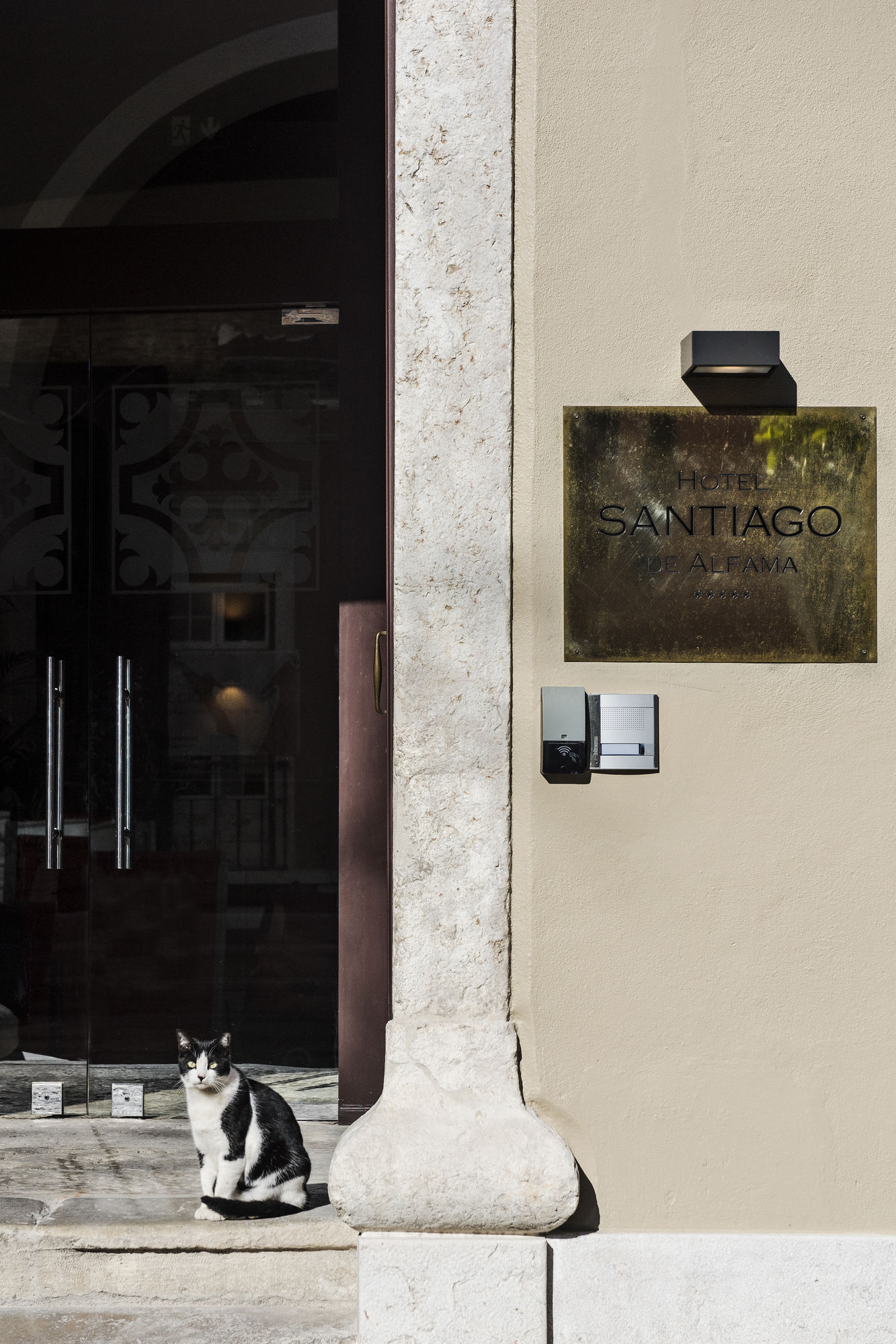 Фото Santiago de Alfama - Boutique Hotel