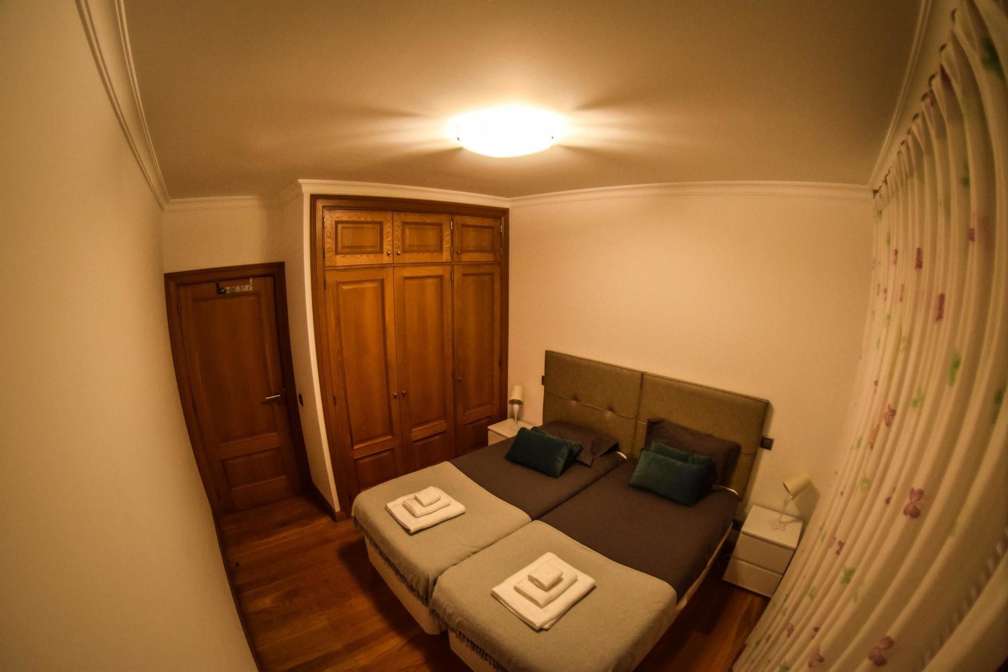 Фото House With 3 Bedrooms in Funchal, With Wonderful sea View, Private Pool, Enclosed Garden Near the Beach