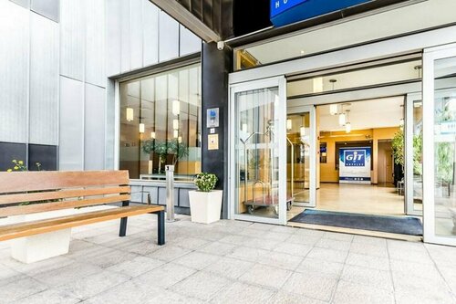 Гостиница Yit Ciudad de Zaragoza в Сарагосе