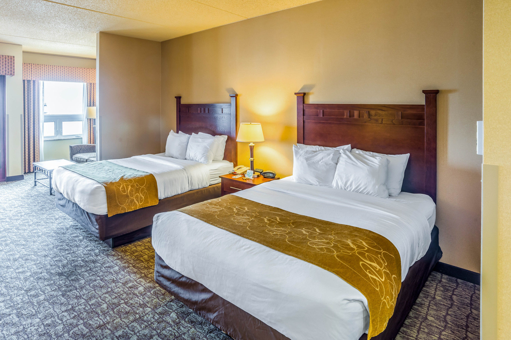 Фото Lift Bridge Lodge, Ascend Hotel Collection