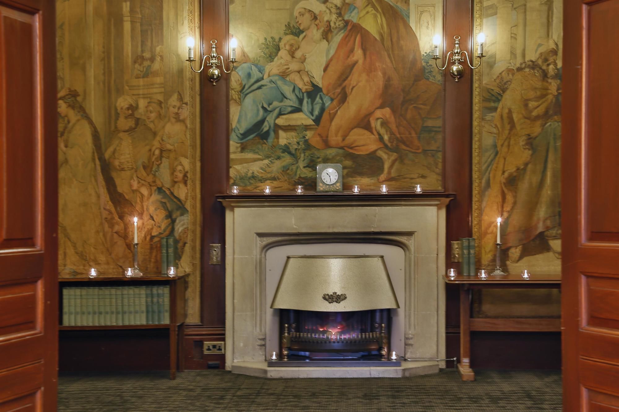 Фото Lochardil House Hotel