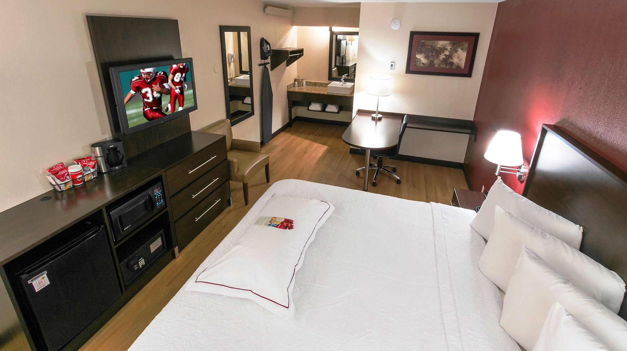 Фото Red Roof Inn Plus+ Statesville