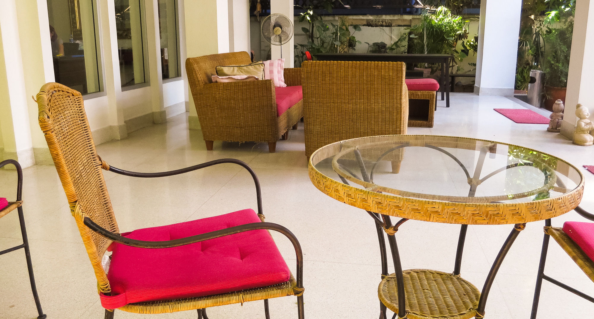 Фото Baansilom Soi 3